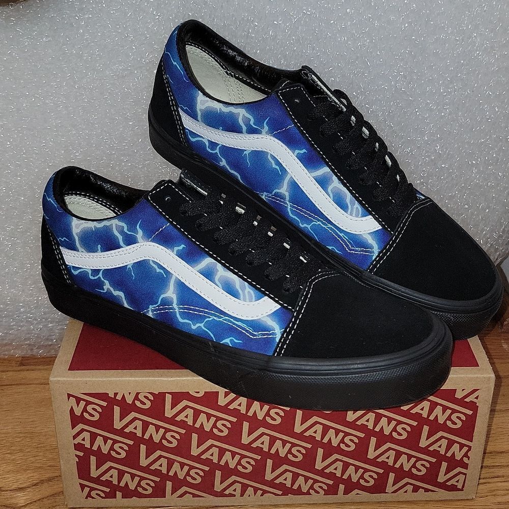New Vans Old Skool Lightning Bolt Galaxy Shoes Rare Size M 9 W 10.5